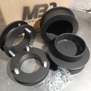 Mitsubishi Pajero lift kit 50mm