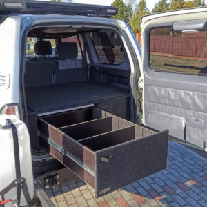 Expedition cargo system for Toyota Land Cruiser 95 with table
