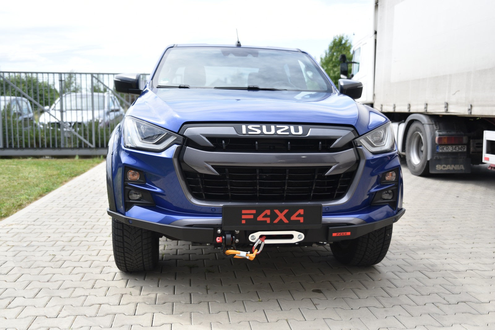 Front bumper, slim version Isuzu D-MAX 2020-2024