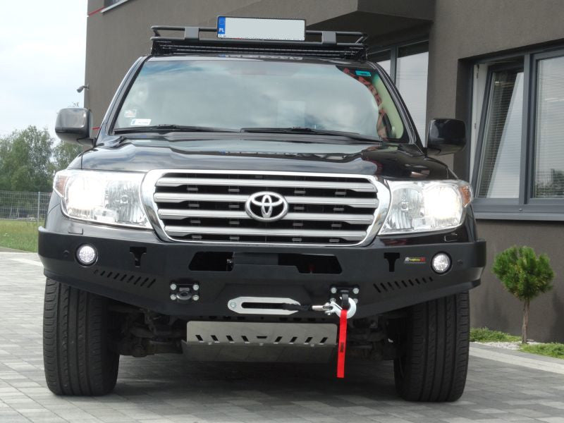 10TH front bumper Toyota LCJ200 2007-2015