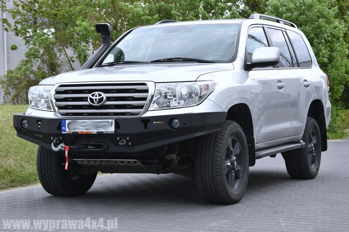 10TH front bumper Toyota LCJ200 2007-2015
