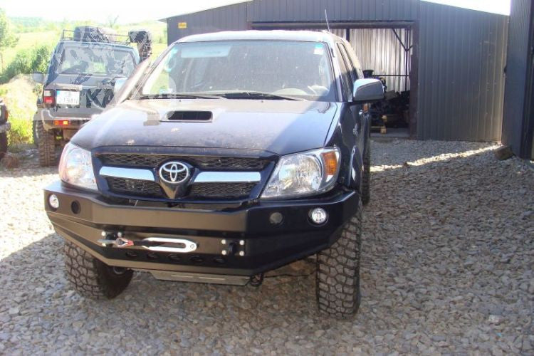 Front bumper Toyota Hilux 05-08