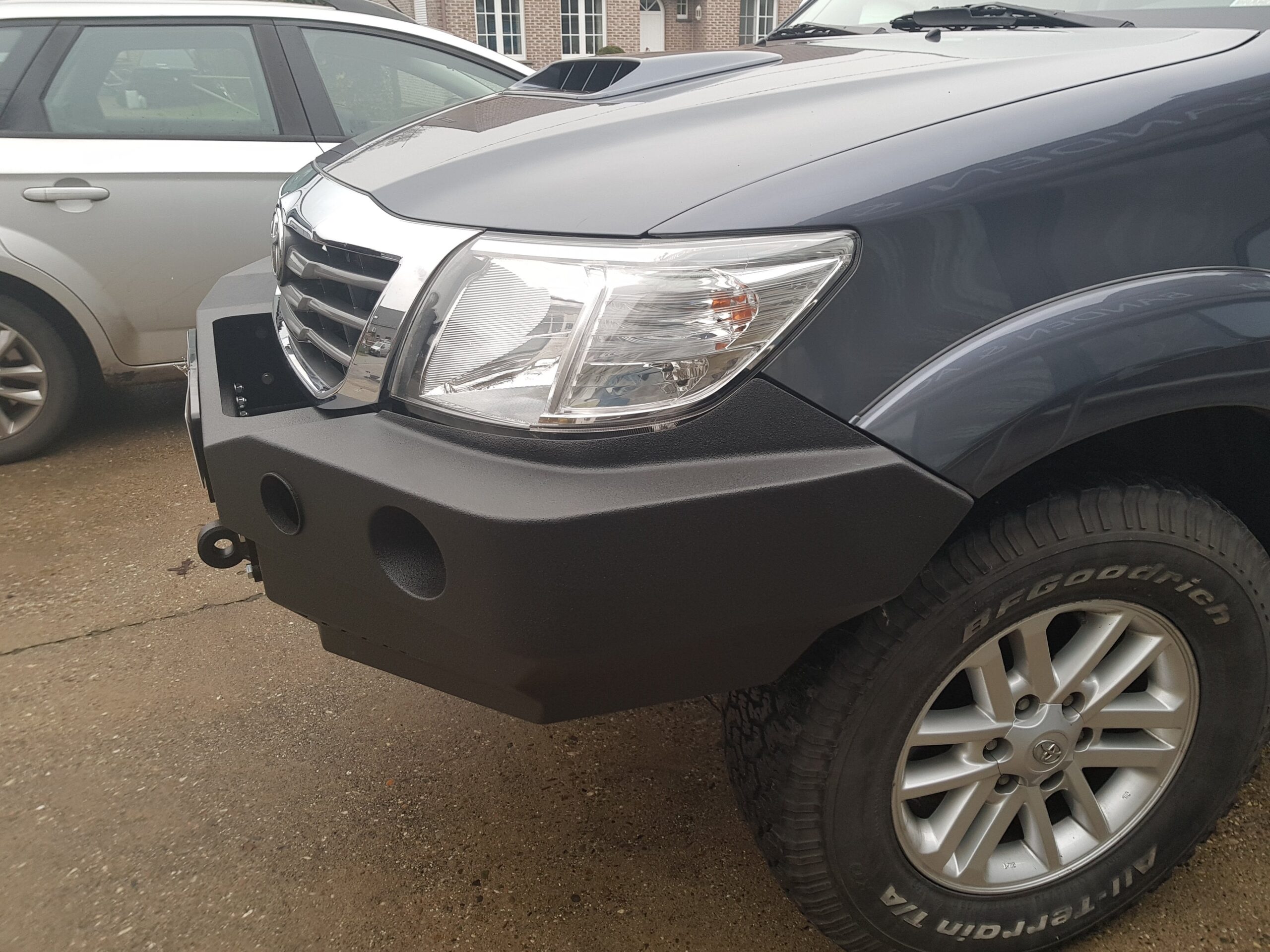 Front bumper Toyota Hilux 11-15