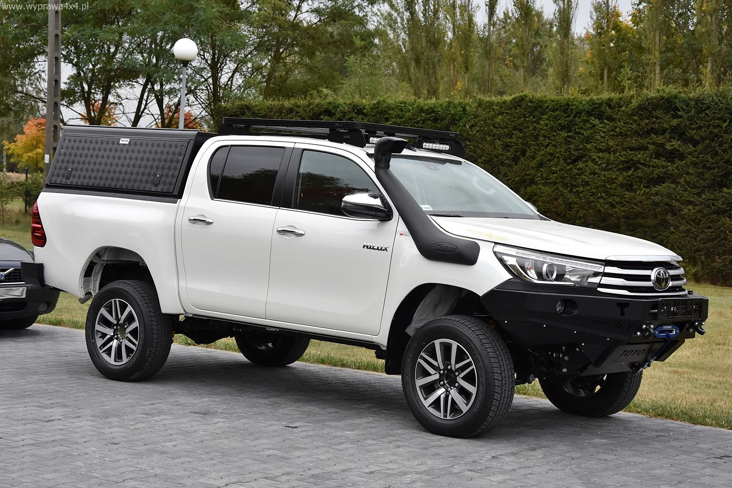 Front bumper Toyota Hilux Revo 2016-19