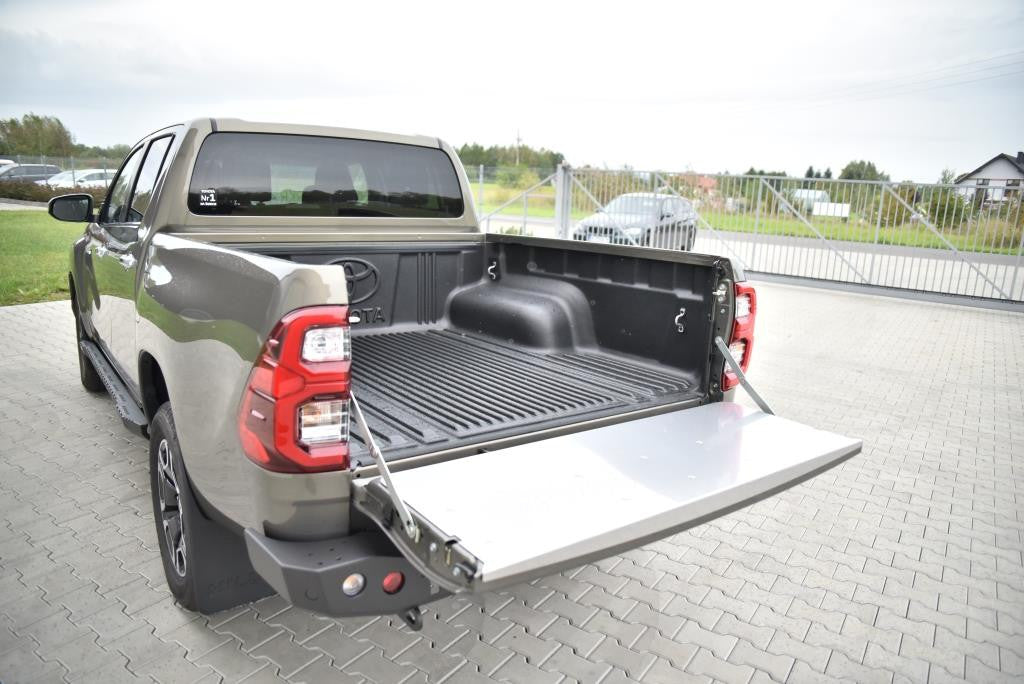 Stainless steel tailgate table / cover Toyota Hilux Revo 2020-