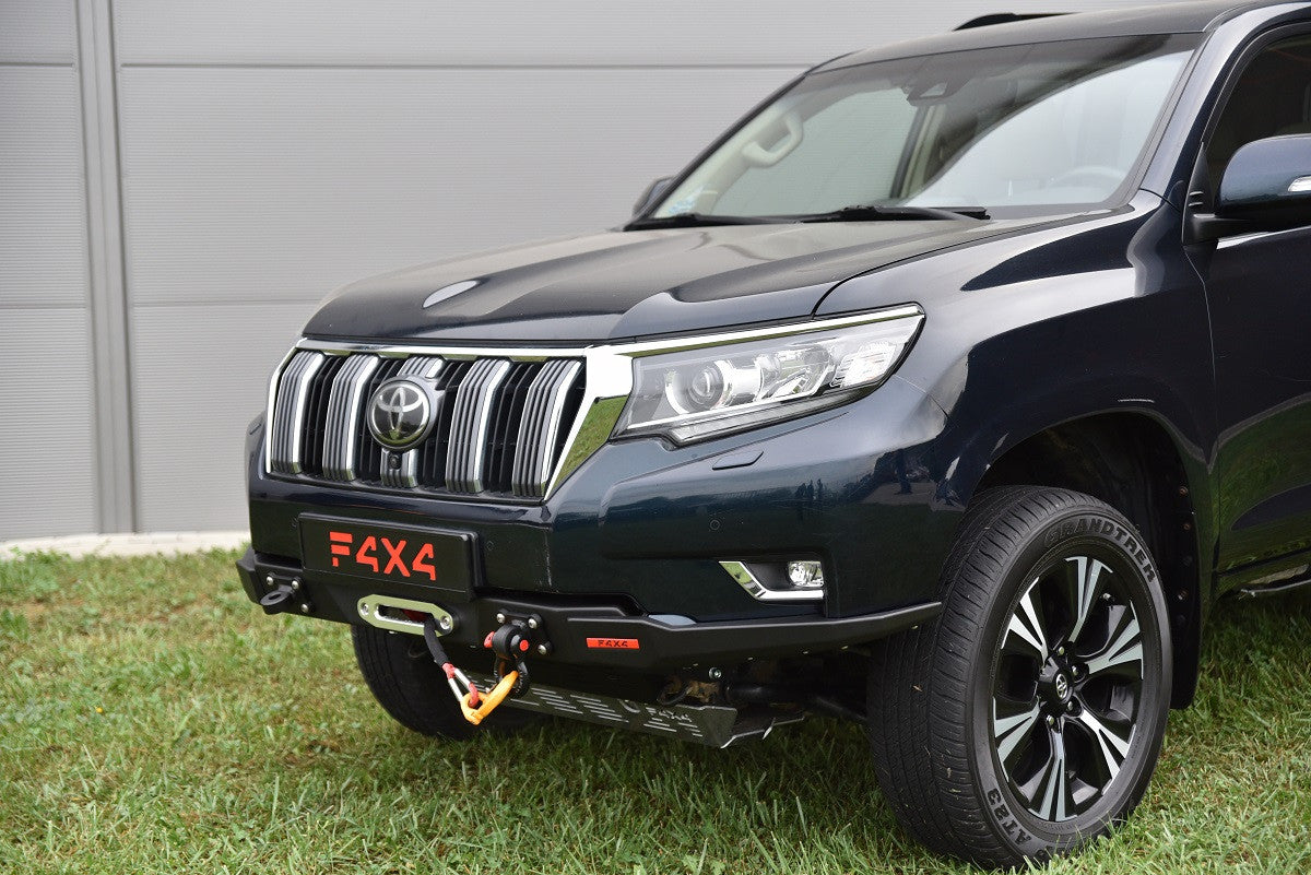 Front bumper, slim version Toyota LCJ150 2017-