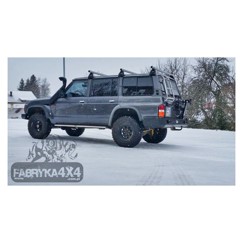 Rear bumper for untrimmed body Nissan Y60