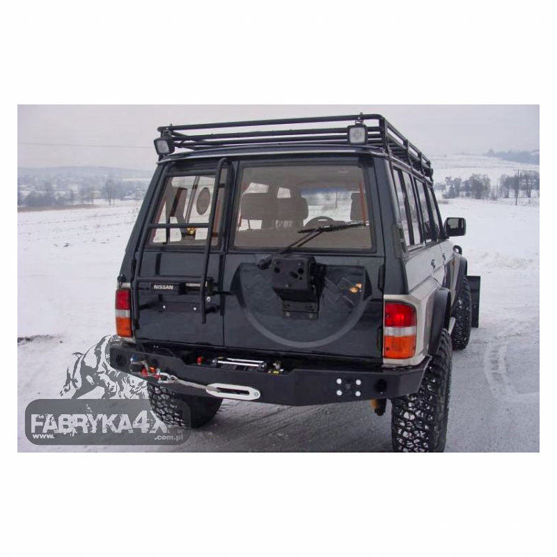 Rear bumper for winch, for trimmed body Nissan Y60
