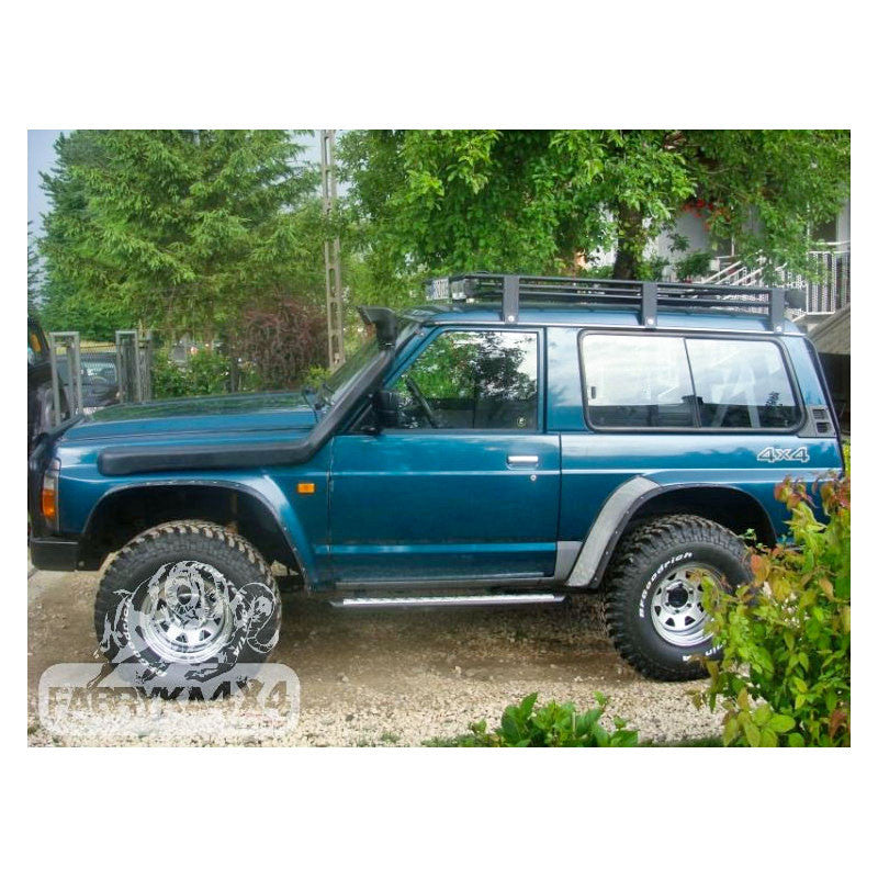 Side steps for short version Nissan Y60