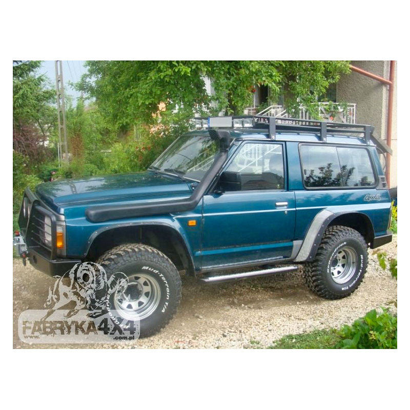 Side steps for short version Nissan Y60