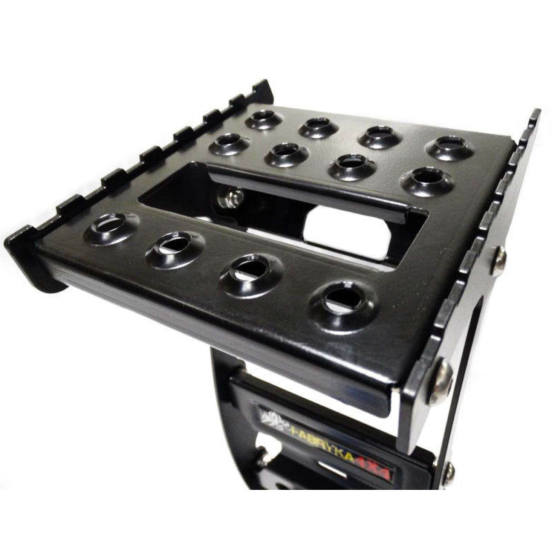 Universal ladder for spare wheel