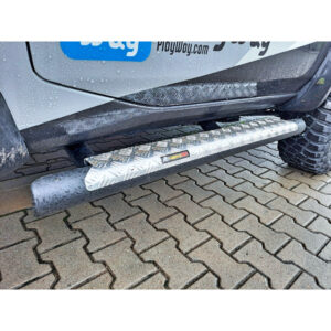 Side steps for short version Nissan GU4