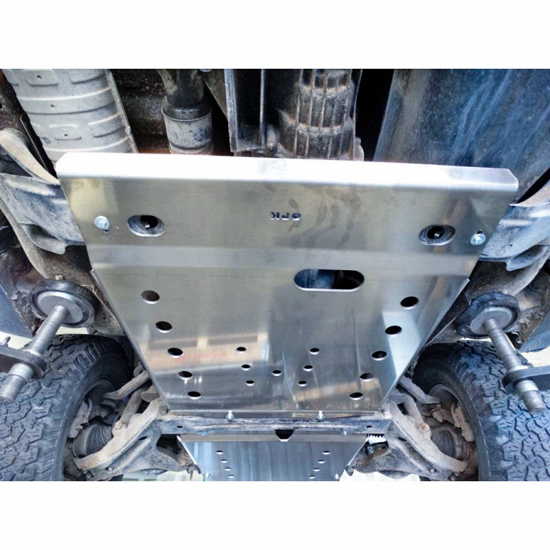 Automatic gearbox skid plate, diesel Mitsubishi Pajero III 99-06