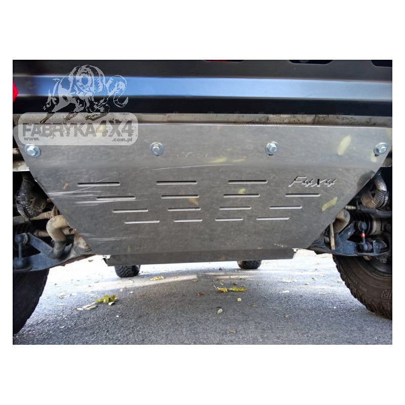 Engine skid plate, petrol Mitsubishi Pajero III 99-06