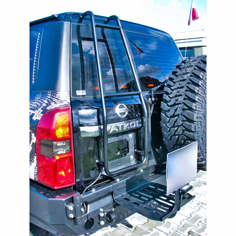 Ladder Nissan GU4