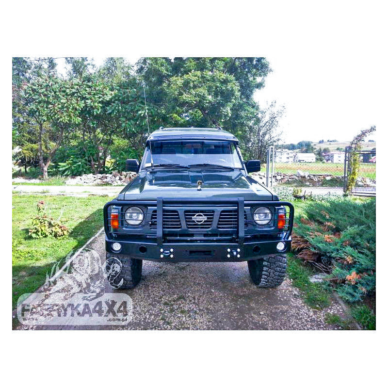 Bull bar for bumper Nissan Patrol Y60, with lights
