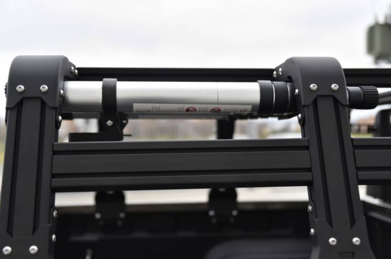 Ladder holder + 2.6 m telescopic ladder for bed rack Toyota Hilux Revo 2020-