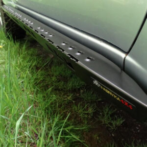 Side steps Mitsubishi Pajero III 99-06, 3-door version, diesel