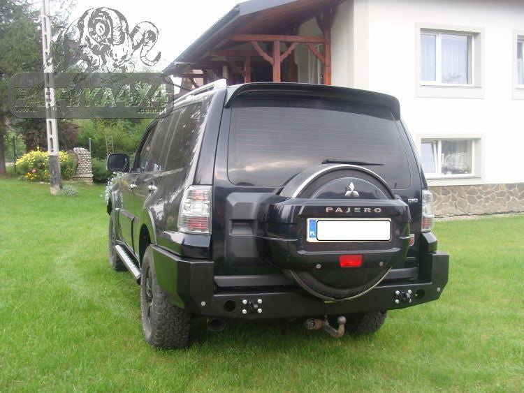 Rear bumper Mitsubishi Pajero IV 06-15