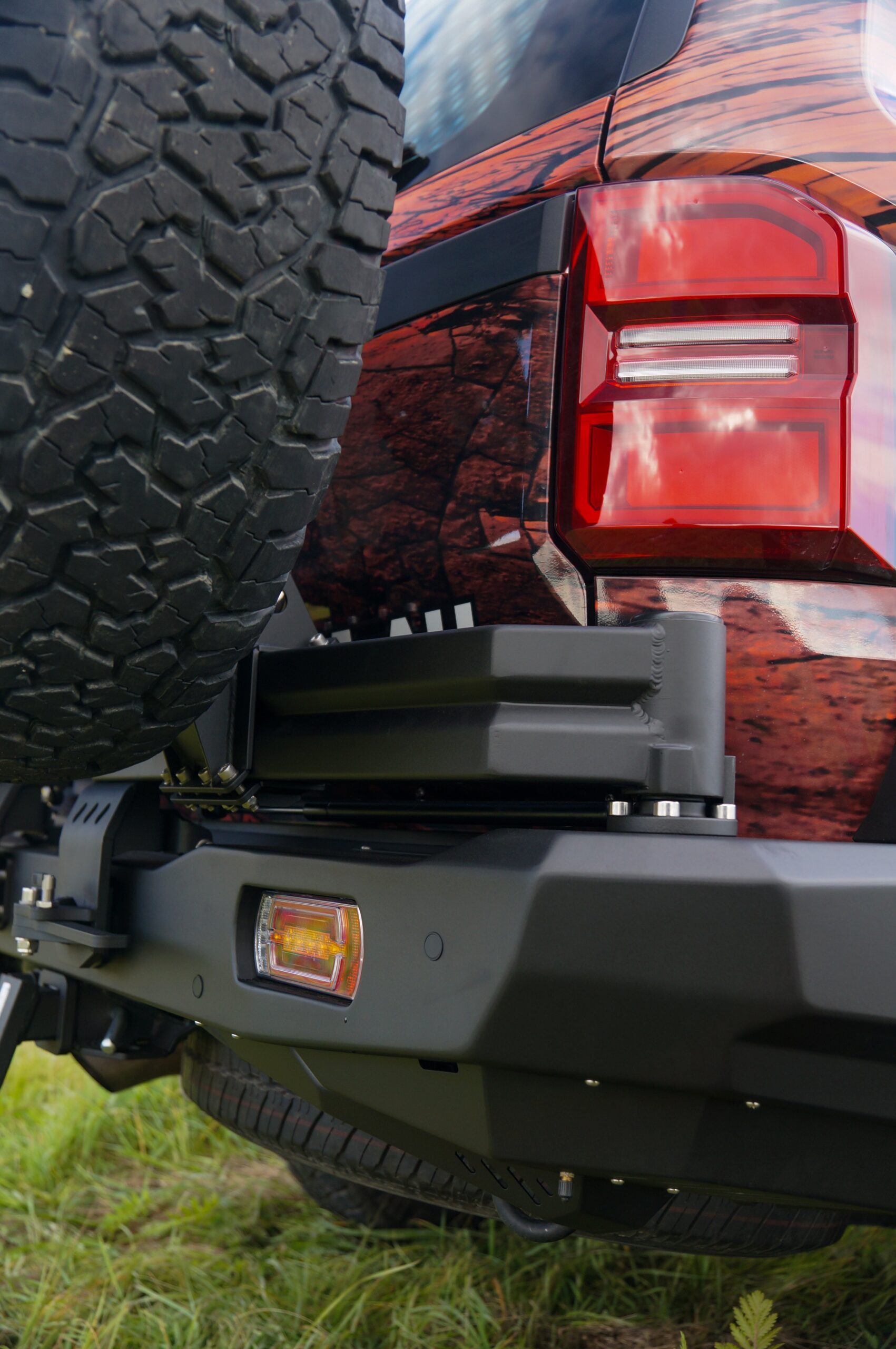 Modular mount, right Toyota LCJ250 2024-