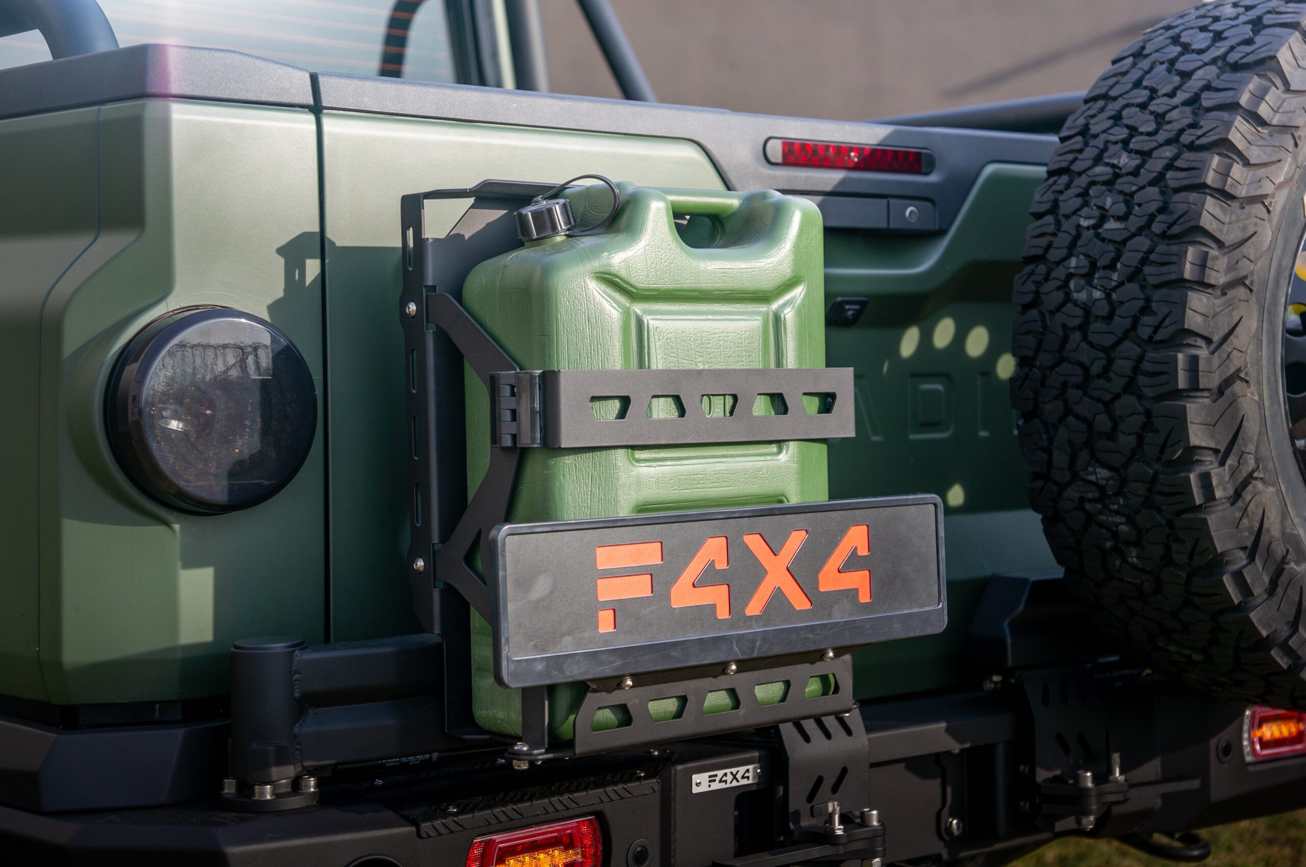 Modular mount, left Ineos Grenadier Quartermaster 3.0B 2023-