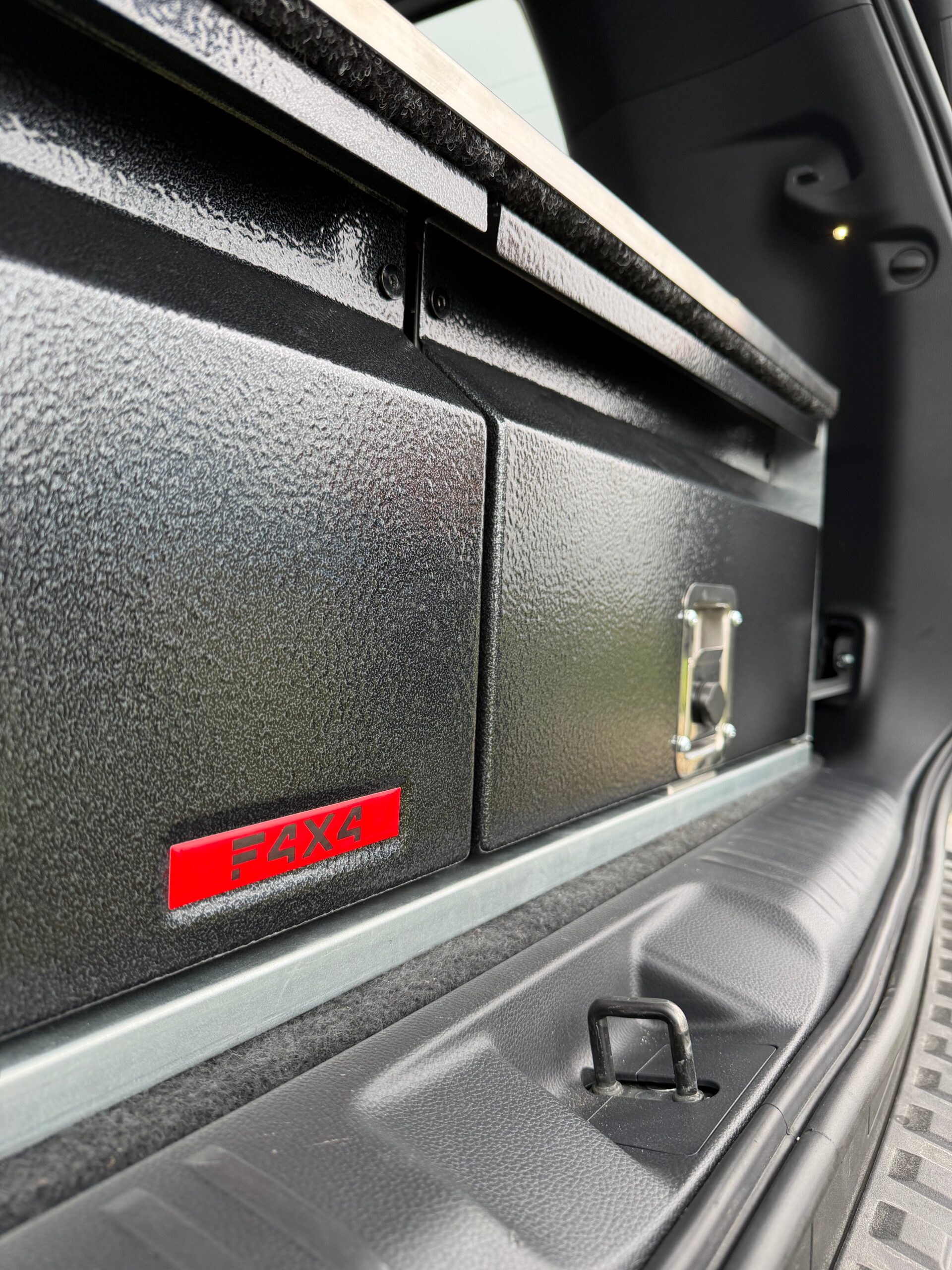 Expedition drawer system Toyota Land Cruiser J250 2024-
