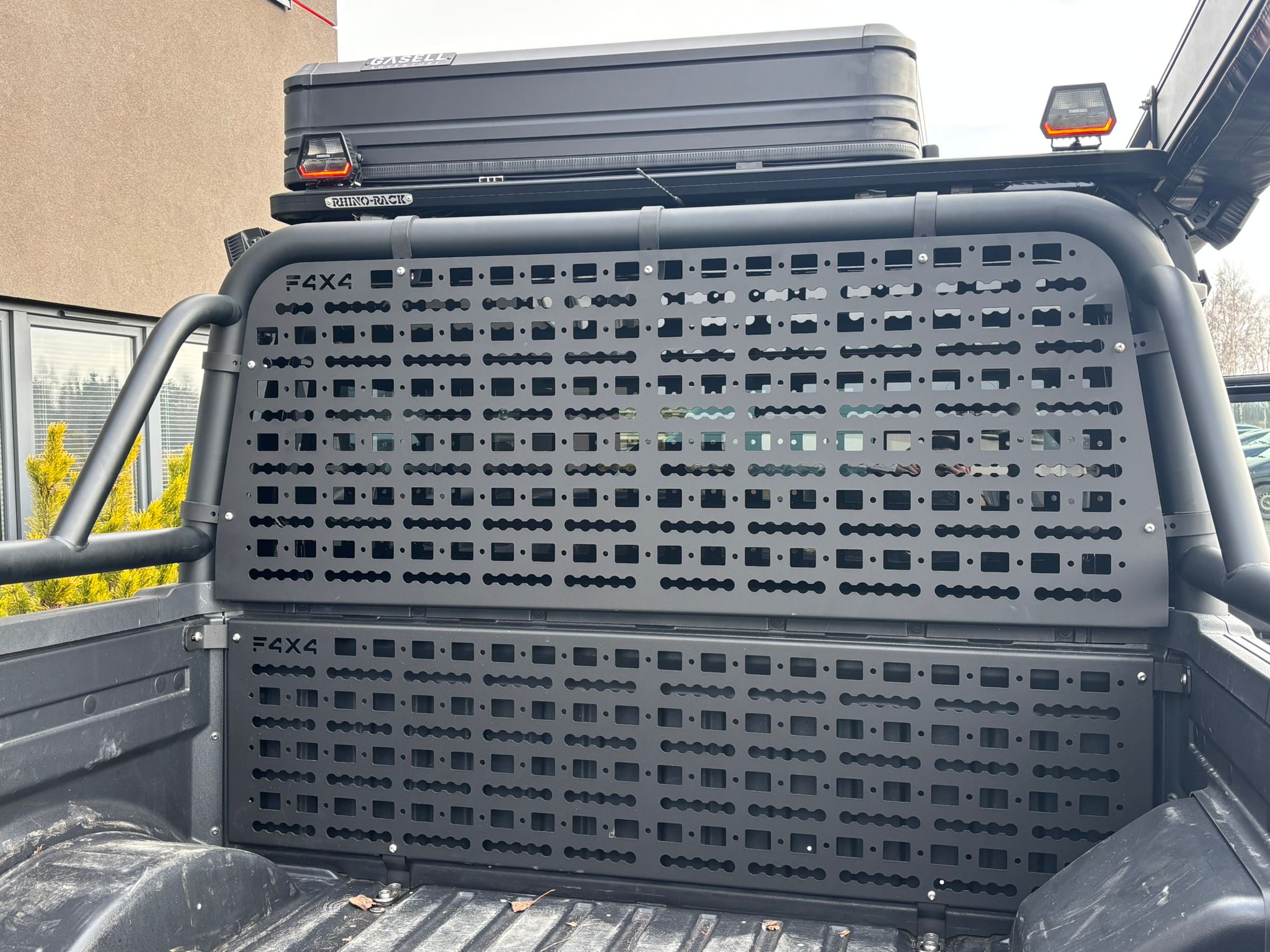 Windscreen guard Ineos Grenadier Quartermaster 3.0B 2023-