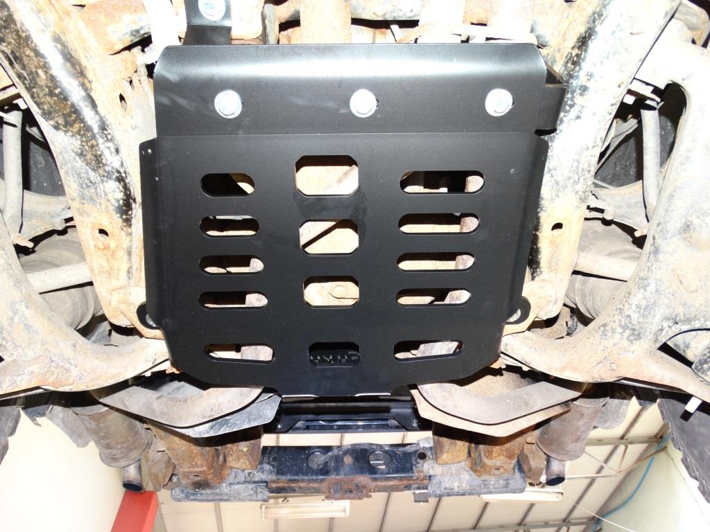 Steel rear axle skid plate Land Rover Discovery III